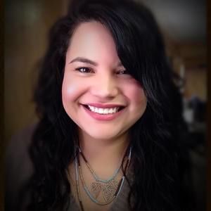 Meet your Posher, Deidra